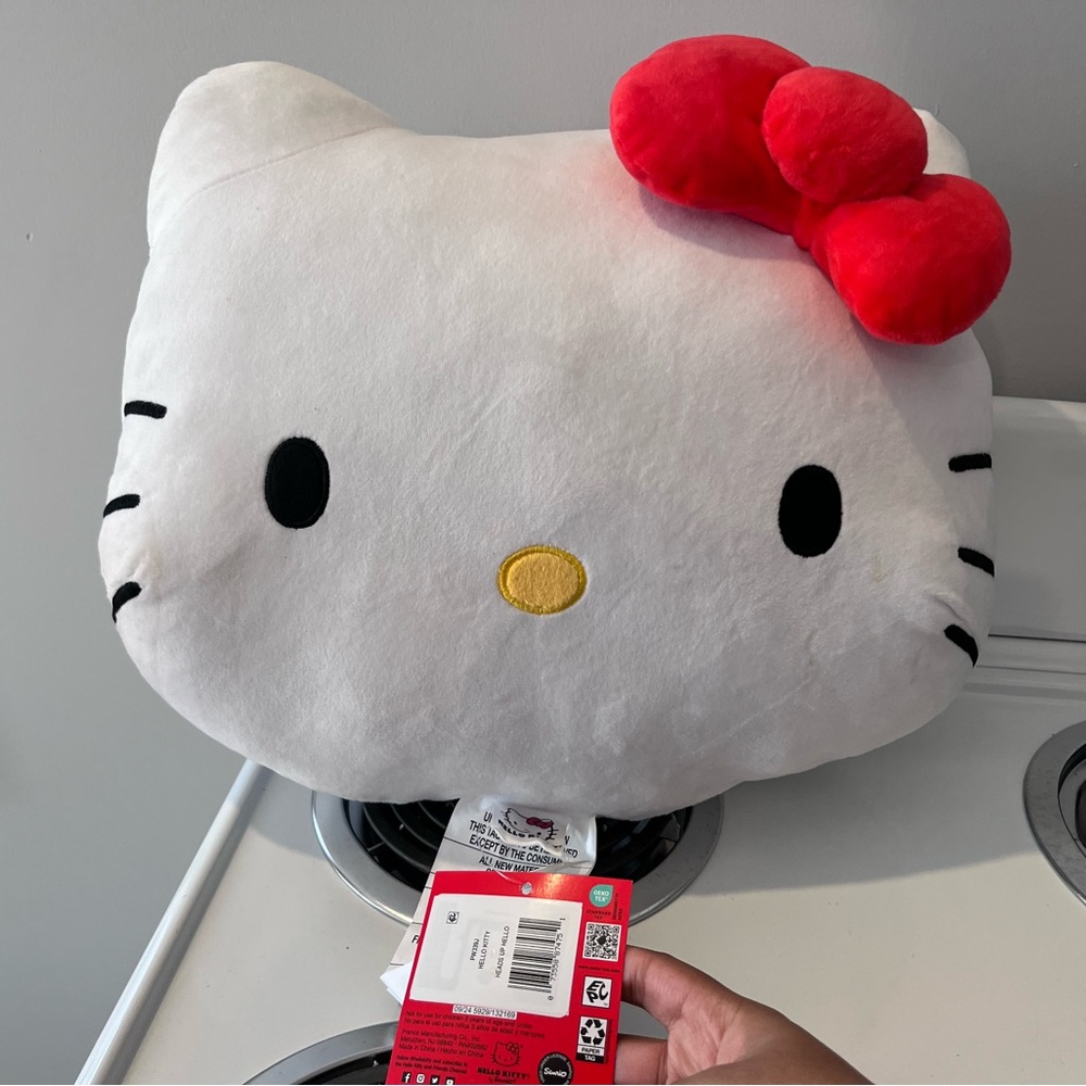 Hello Kitty Pillow